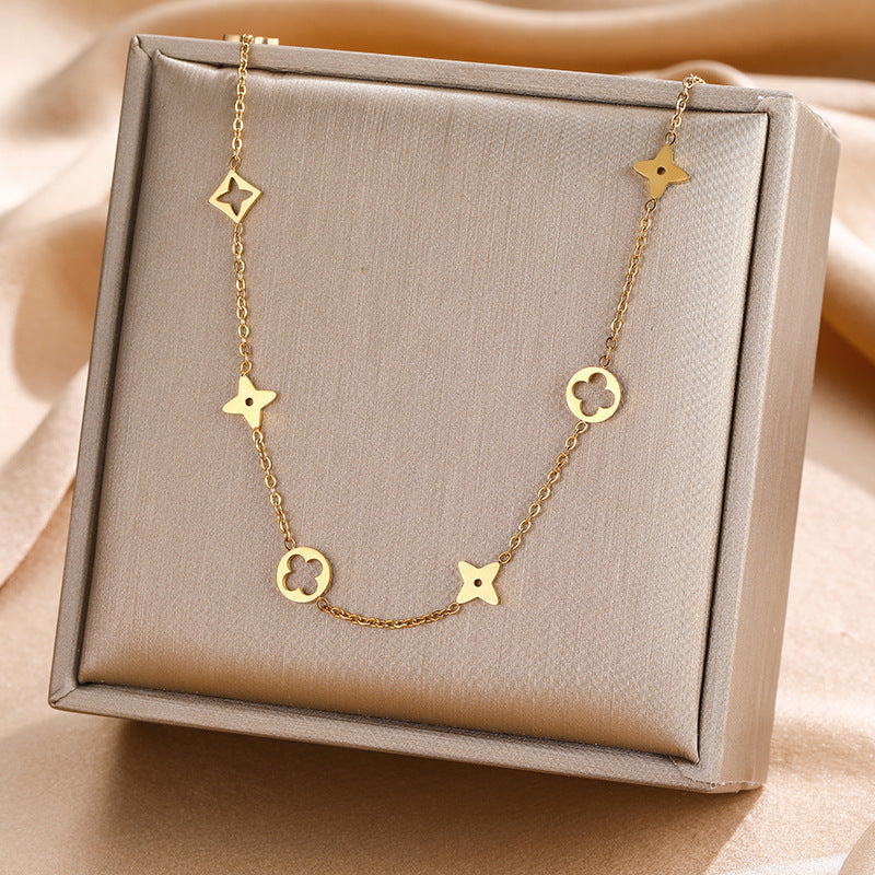 Hollow Clover Bracelet
