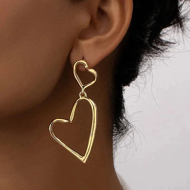 Modern Style Heart Shape Alloy Women Drop Earrings