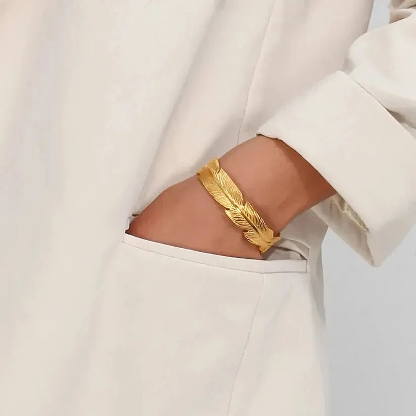 Open-end Leaf Bracelet