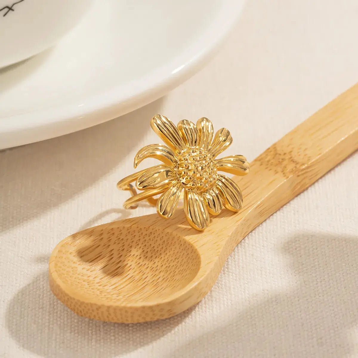 Sunflower Stainless Steel Plating 18k Gold Plated Open Ring